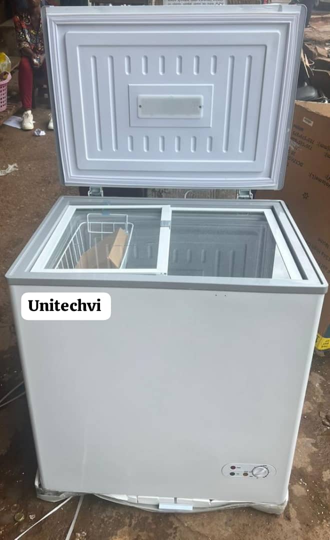 Congélateur solaire